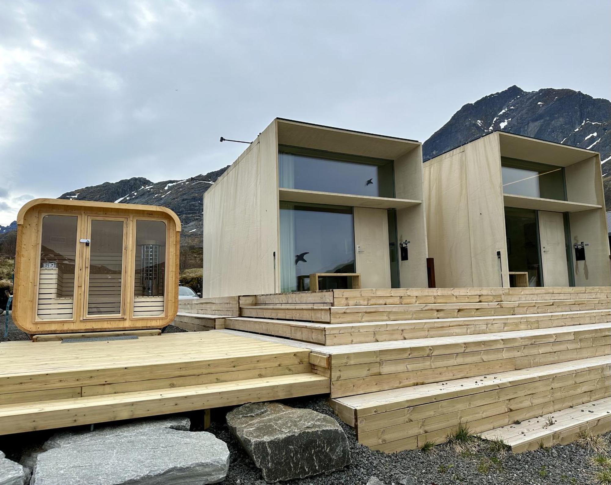 Апартаменты Oceanview Mini-House - Stunning Views Рамберг Экстерьер фото