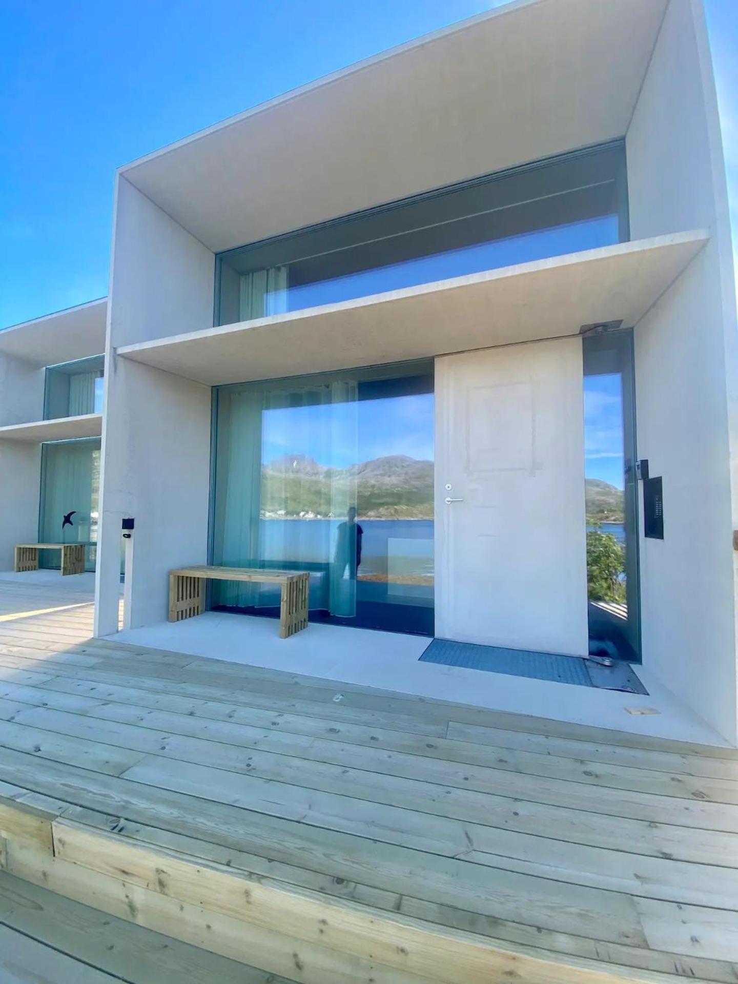 Апартаменты Oceanview Mini-House - Stunning Views Рамберг Экстерьер фото